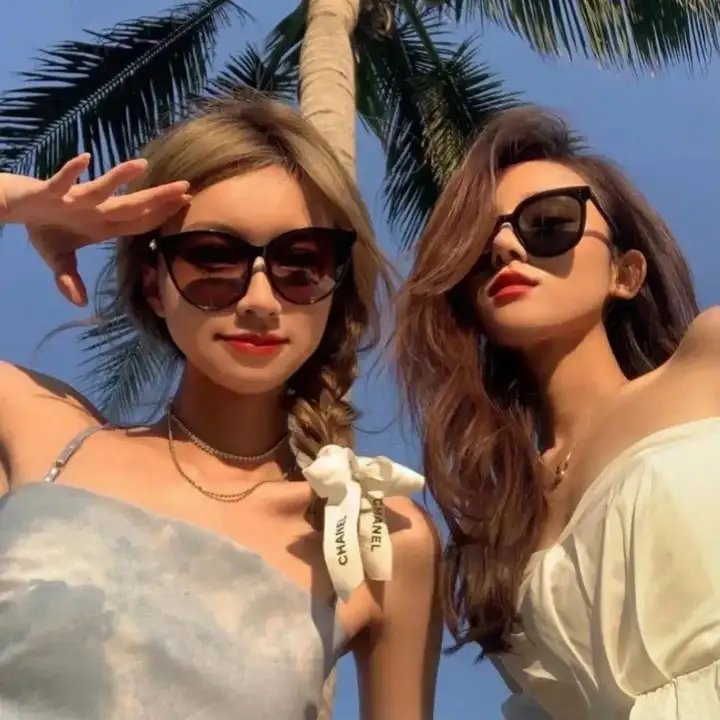 战事中相爱的我们
